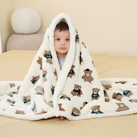 Couverture bébé double face flanelle sherpa, motifs oursons, bébé enveloppé