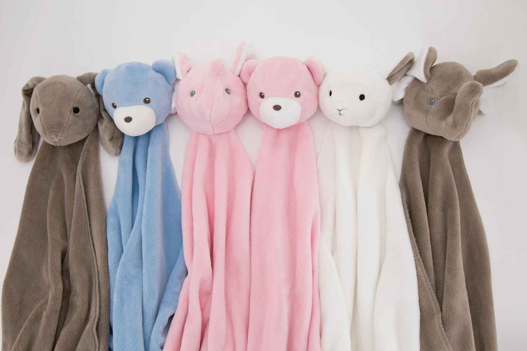 couverture bébé en couleur